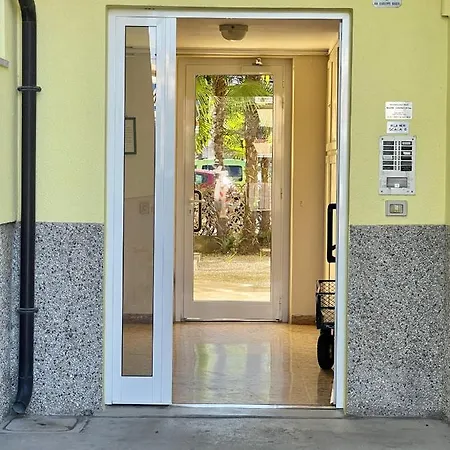 Apartment Iris